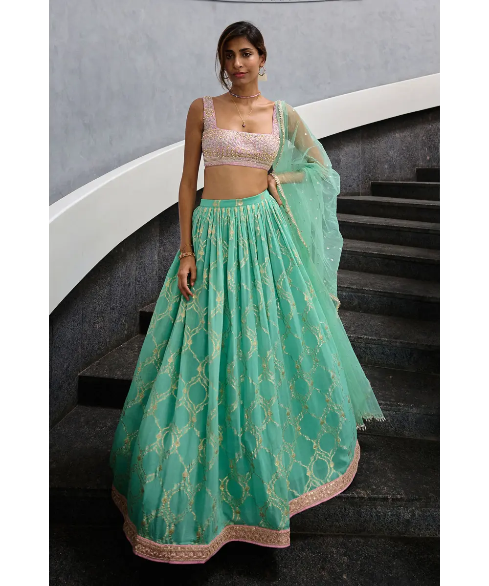CHAMEE AND PALAK - Veda